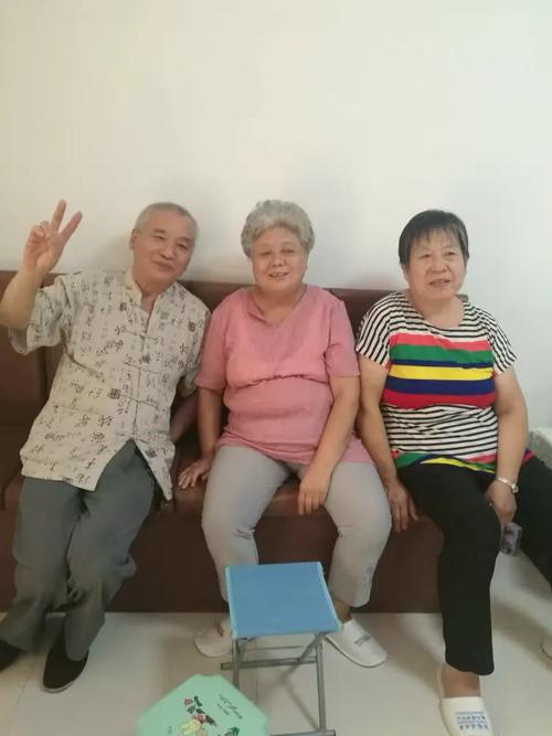 聚会在一起,美嗨喽